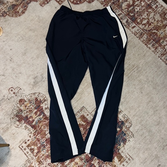 Nike Other - EUC MENS NIKE SWISH PANTS SIZE LARGE WITH MESH INSIDE ** VINTAGE**